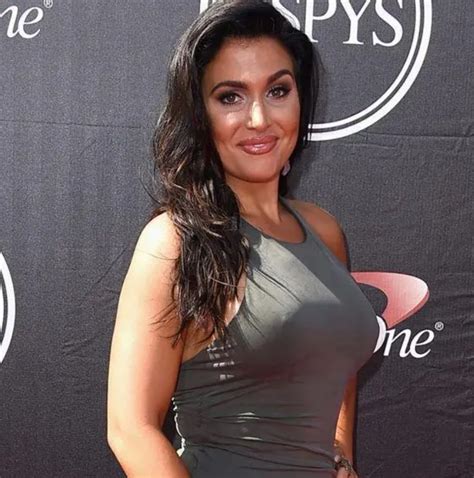 naked molly qerim